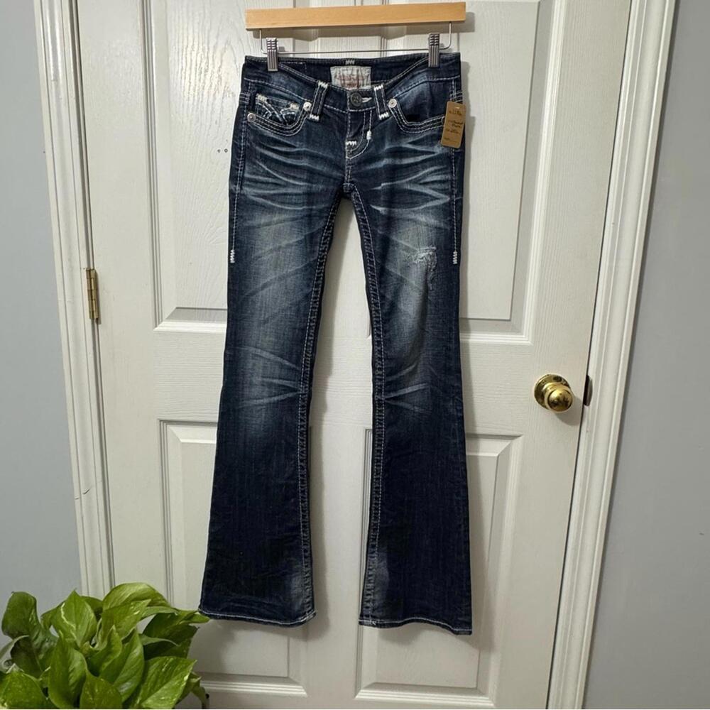 SOLD | 1186 Big Star Sweet Flare Jeans 25L Ultra low rise whiskering stretch